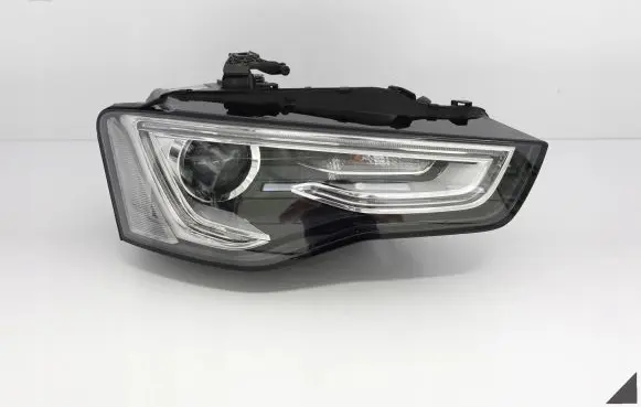 Audi A5 8T 8F Headlight/headlamp