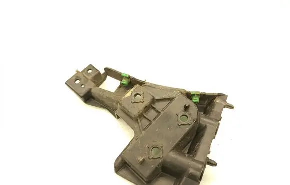 Volvo S60 Front bumper mounting bracket 31425463