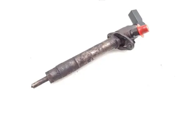 Fuel injector