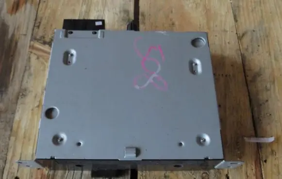 Peugeot 508 CD/DVD changer 9666994880