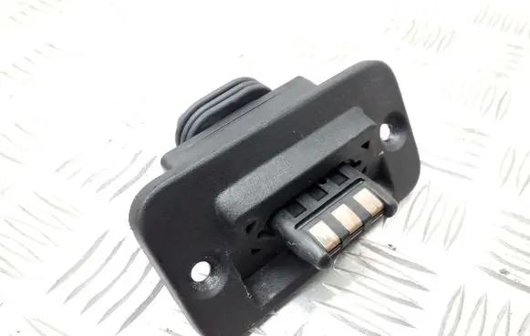 Volkswagen Caddy Sliding door contact joint 2K5907438