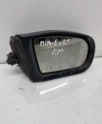 Mercedes-Benz E W210 Front door electric wing mirror 413131413