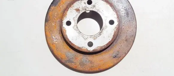 Mitsubishi Colt Front brake disc ventiliuojamas