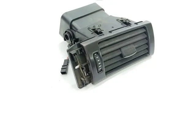 Audi A6 S6 C5 4B Dashboard side air vent grill/cover trim 4B1820902