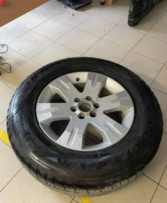 Nissan Pathfinder R51 R17 alloy rim WA32EB610 21847