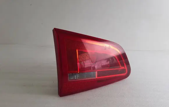 Volkswagen Sharan Tailgate rear/tail lights 7N0945093F 89504966 7N0945259
