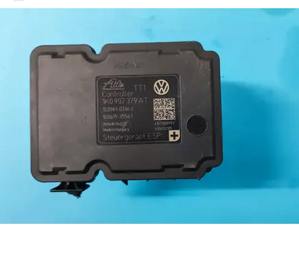 Volkswagen Golf V ABS Pump 1K0907379AT 1K0614517CB