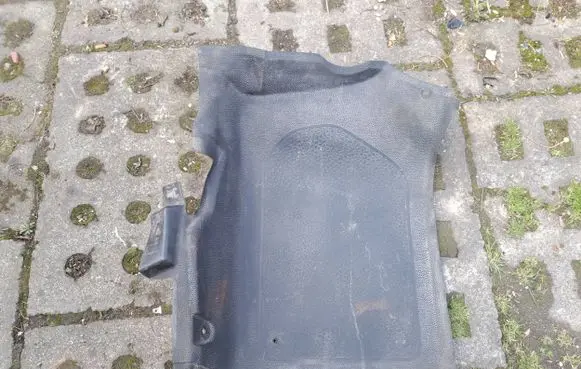 Renault Kangoo I Interior carpet 7700304796 7700308924