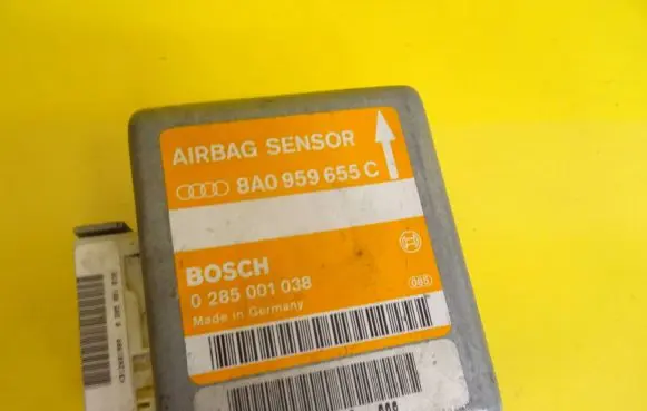 Audi A4 S4 B5 8D Airbag control unit/module 8A0959655C