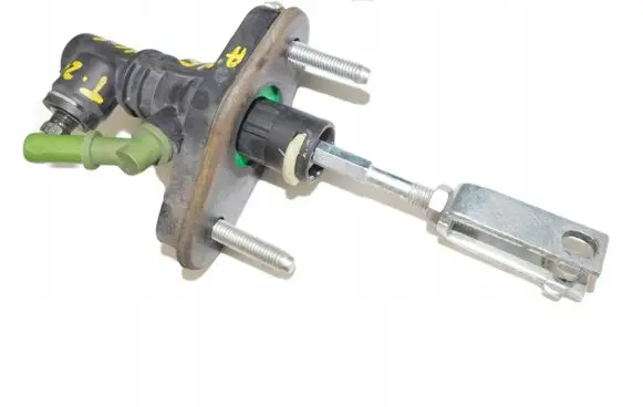 Toyota Avensis T270 Clutch master cylinder 3142002051a
