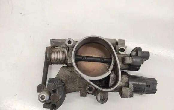 Chrysler 300M Throttle valve 04861035