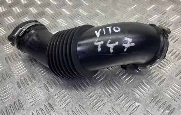 Mercedes-Benz Vito Viano W447 Air intake duct part A4475280924