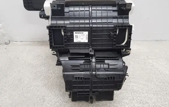 Interior heater climate box assembly