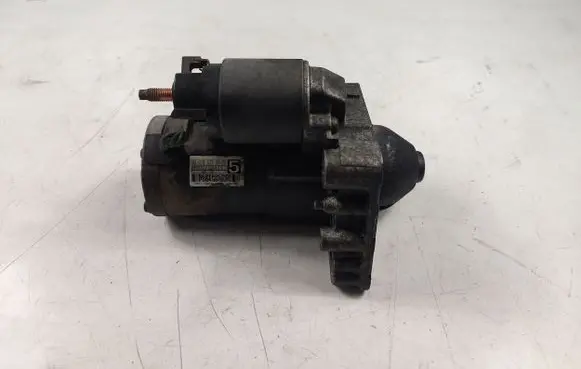 Peugeot 3008 I Starter motor 9801667780