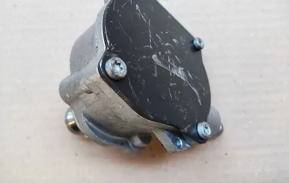 Vacuum pump