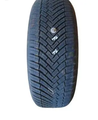 Peugeot 3008 II R18 winter tire 