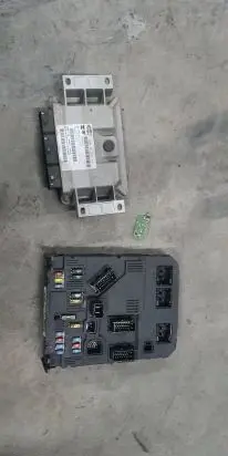 Peugeot 407 Engine control unit/module 9651774180 S120104700n
