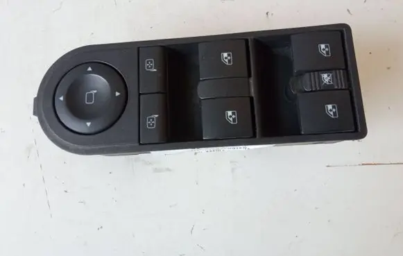 Opel Zafira B Electric window control switch 03459416 0320 13209204