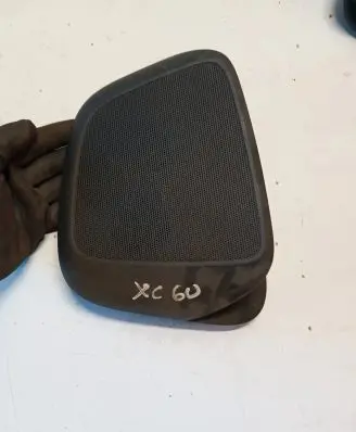 Volvo XC60 Dash center speaker trim cover 30781189