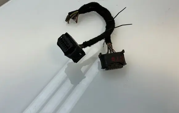 BMW X5 E70 Headlight/headlamp wiring loom/harness 6925638