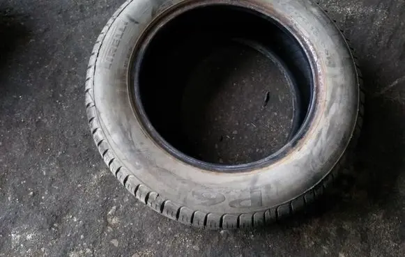 Renault 25 R16 summer tire PIRELLI 21560R16