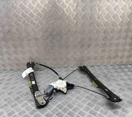 Volkswagen PASSAT B8 Front door electric window regulator 4K0959801 3G0837461C