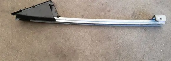 Nissan Qashqai Rear door glass trim molding 82234EA0A