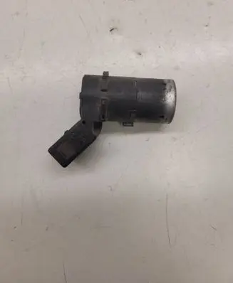Audi A6 S6 C5 4B Parking PDC sensor 4B0919275B