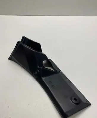 Mercedes-Benz R W251 Other trunk/boot trim element A2516930430