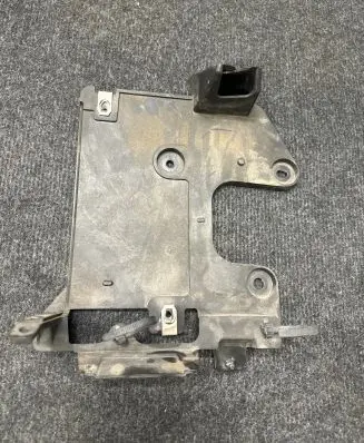 Ford Mustang VI Other engine bay part FR3A12A692BE F8466 F150Y