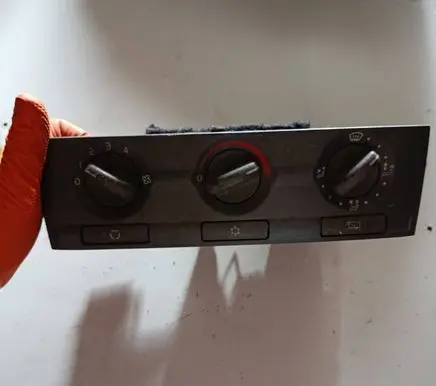 Volvo S40, V40 Climate control unit 9041704797 613447