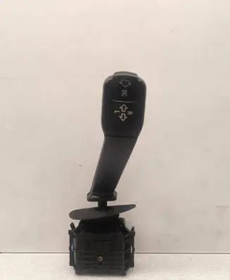 BMW 5 E39 Indicator stalk 8352172 01100410