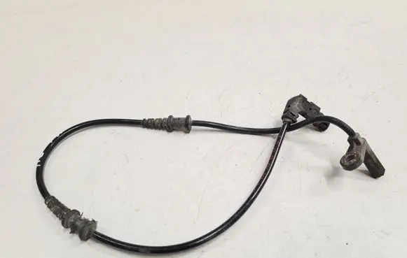 Mercedes-Benz C W203 ABS brake wheel speed sensor A2035400417