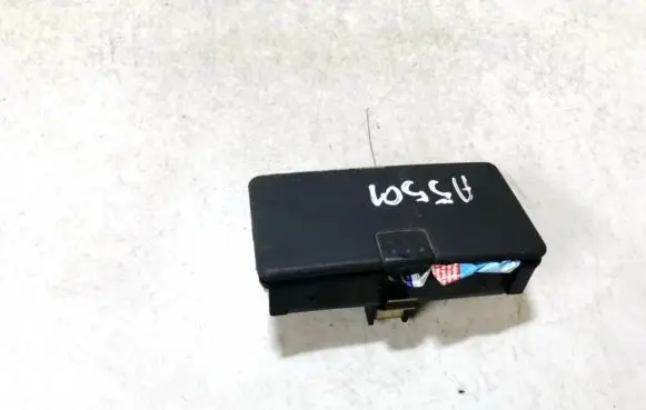 Opel Corsa C Car ashtray 09114448