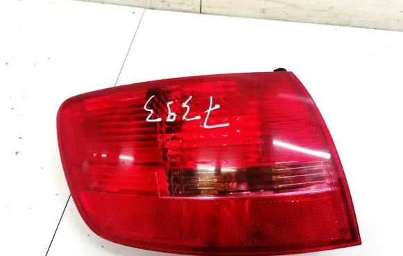 Audi A6 S6 C6 4F Rear/tail lights 89034302