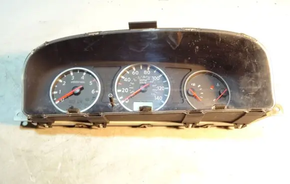 Nissan X-Trail T30 Speedometer (instrument cluster) EQ310FE