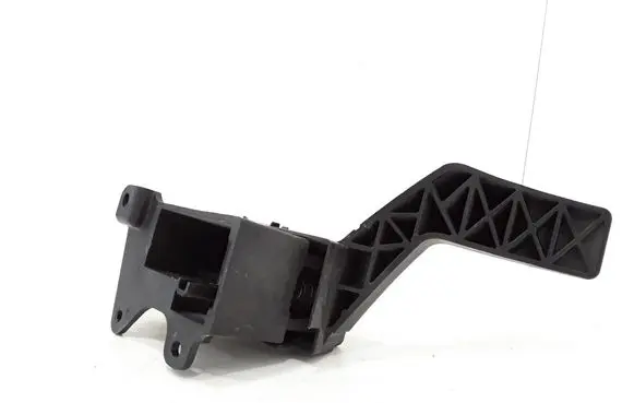 Ford Focus Accelerator throttle pedal 2M519F836AE