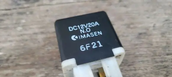 Mazda 323 F Other relay