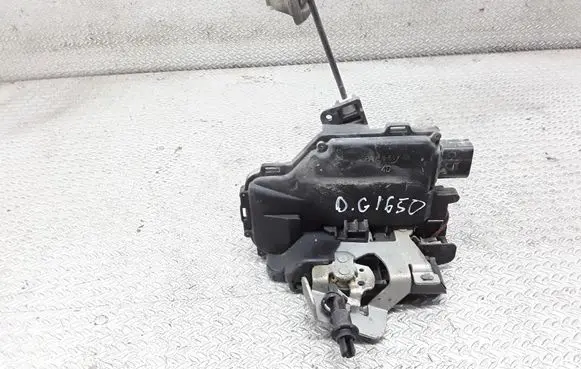 Audi A4 S4 B6 8E 8H Rear door lock