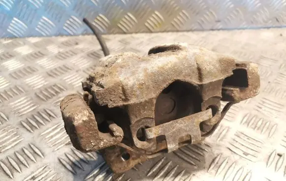 BMW 7 E38 Rear brake caliper