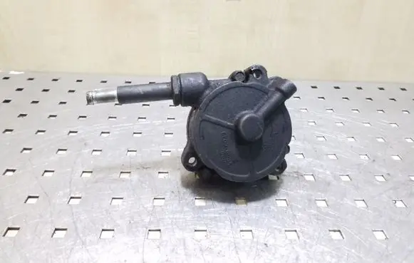 Honda CR-V Vacuum pump VP60C038