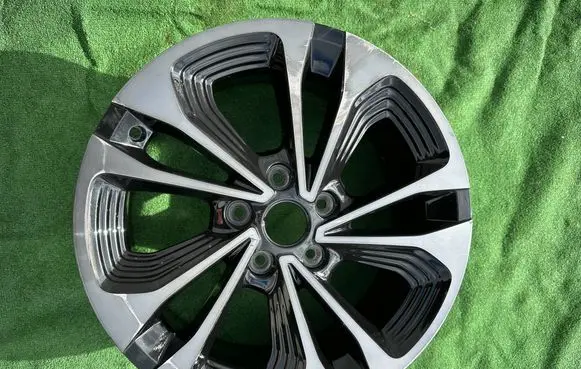 Renault Captur R17 alloy rim 403001015R