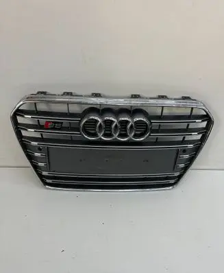 Audi A5 8T 8F Front bumper upper radiator grill 8T0853651M