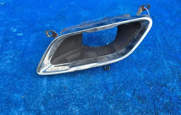 BMW 8 G14 Rear muffler/silencer tail pipe 8075253