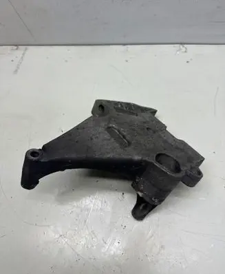 Volkswagen PASSAT B6 Engine mounting bracket 03G199207A 470XTS2