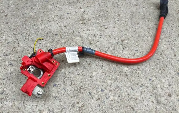 BMW 5 GT F07 Positive cable (battery) 10304410 EEZ17Z 9217036