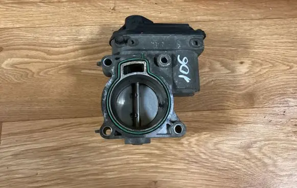 Ford Focus Throttle valve VP4F9U9E928AB