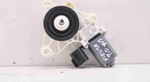 Ford Fiesta Front door window regulator motor A75655110