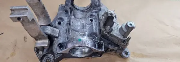 Land Rover Evoque II Active stabilizer control/Valve assembly holder 60066984 K8d24h473ac
