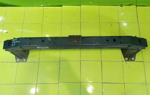 Land Rover Freelander 2 - LR2 Front bumper support beam PRZOD